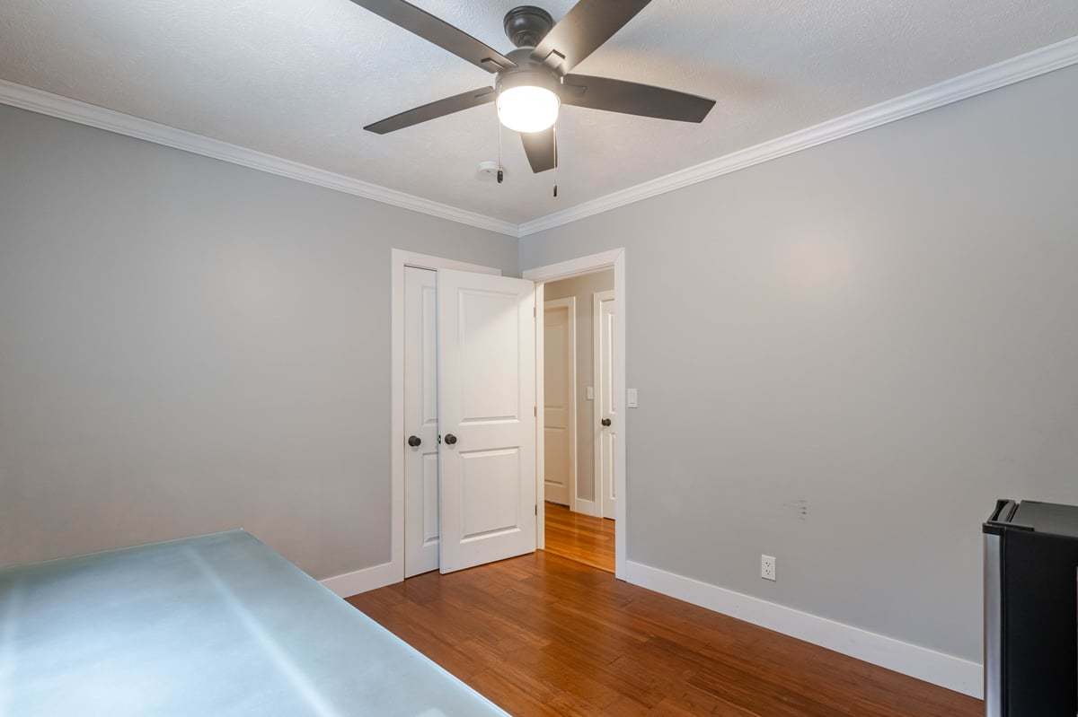 104 E Washington Drive Property Photo 16