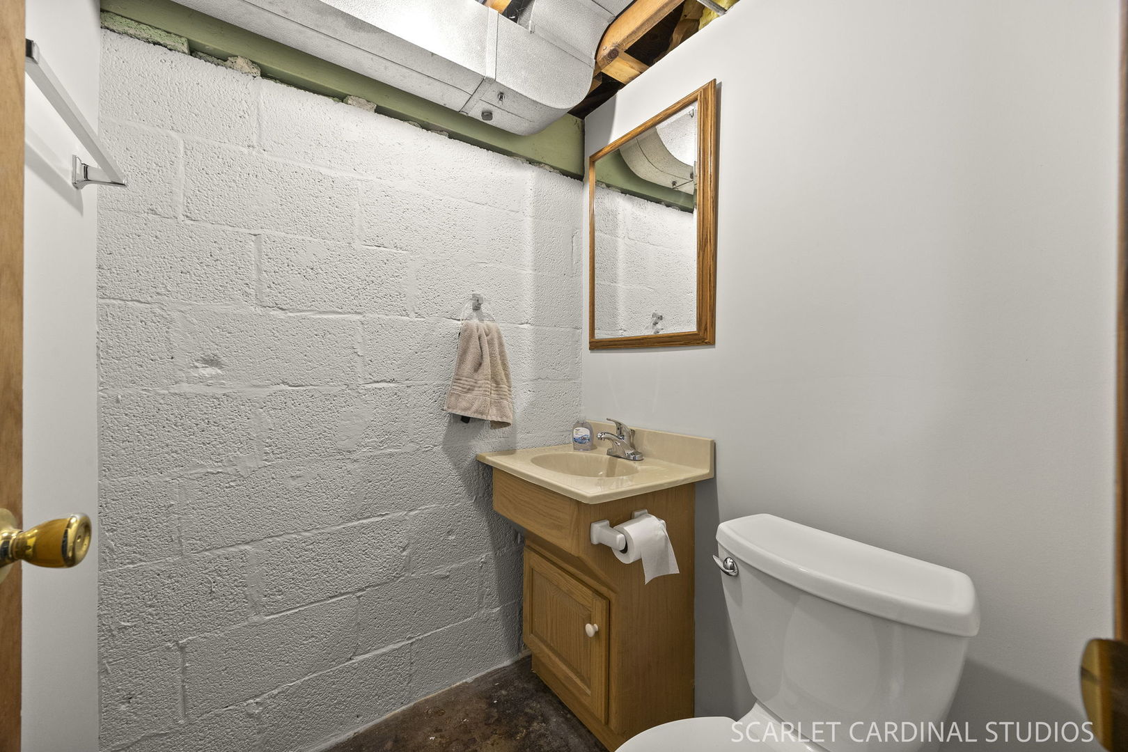215 E Highland Avenue Property Photo 25