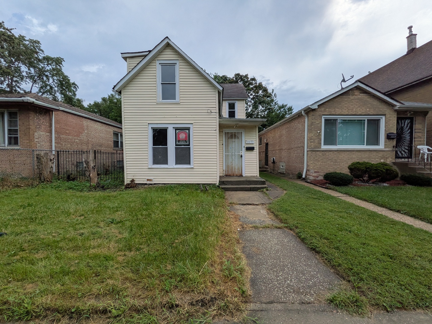 11833 S Harvard Avenue Property Photo 1