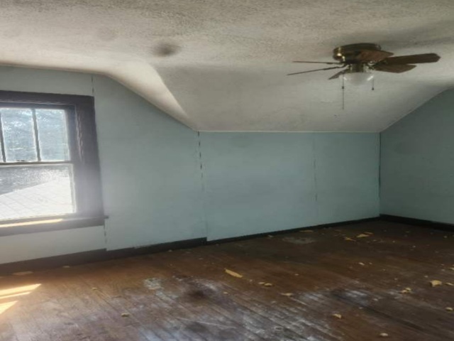 226 S Bluff Street Property Photo 8