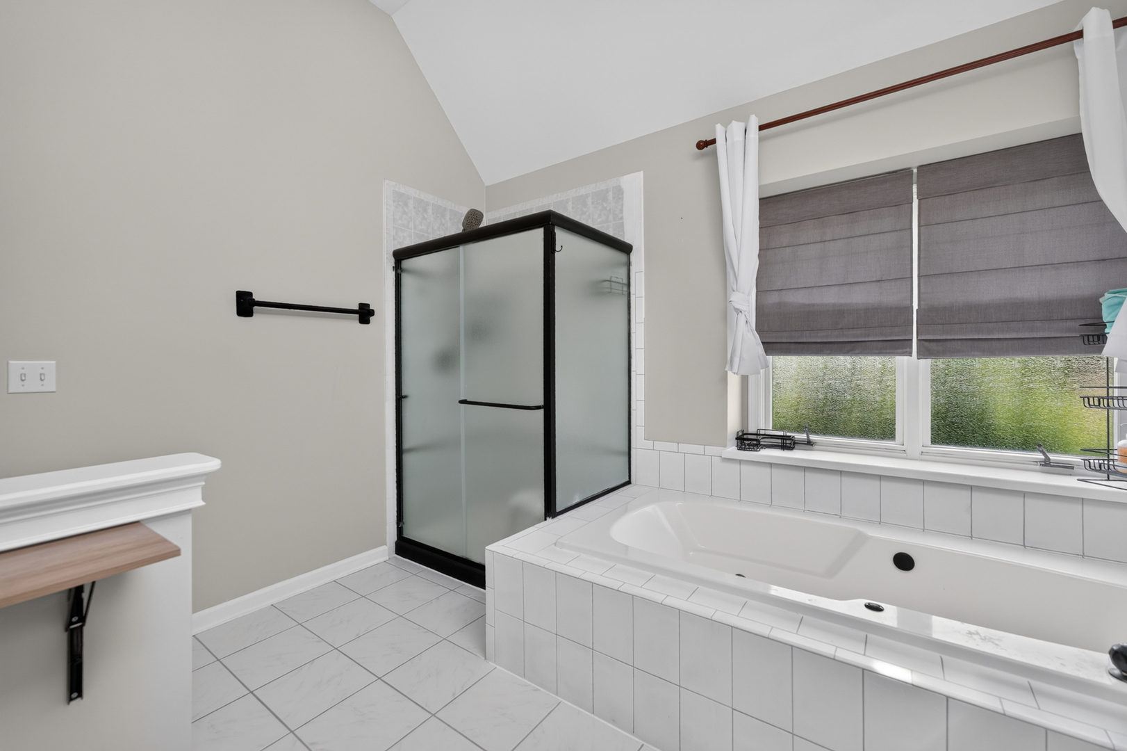 305 Windsor Circle Property Photo 28