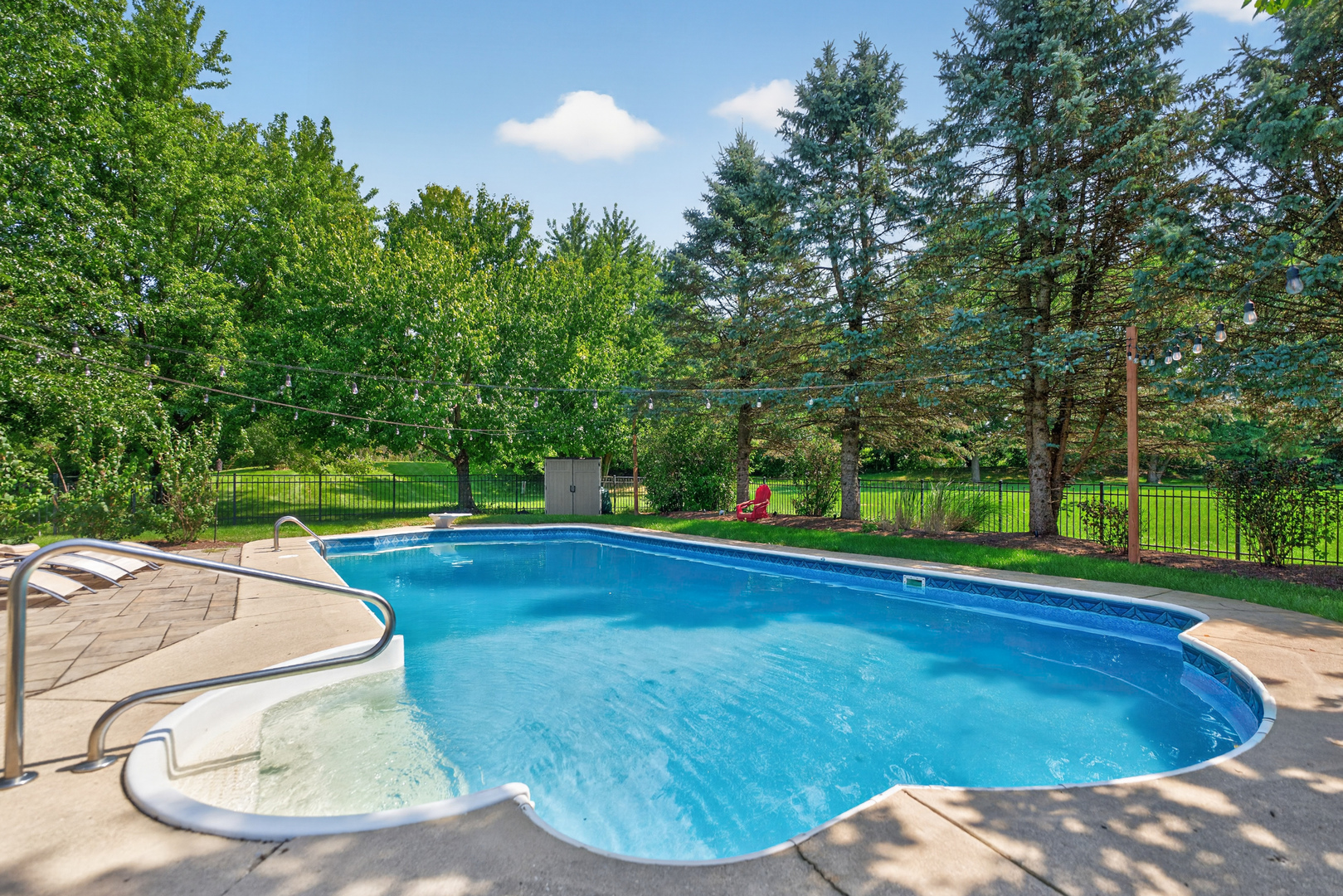 305 Windsor Circle Property Photo 45