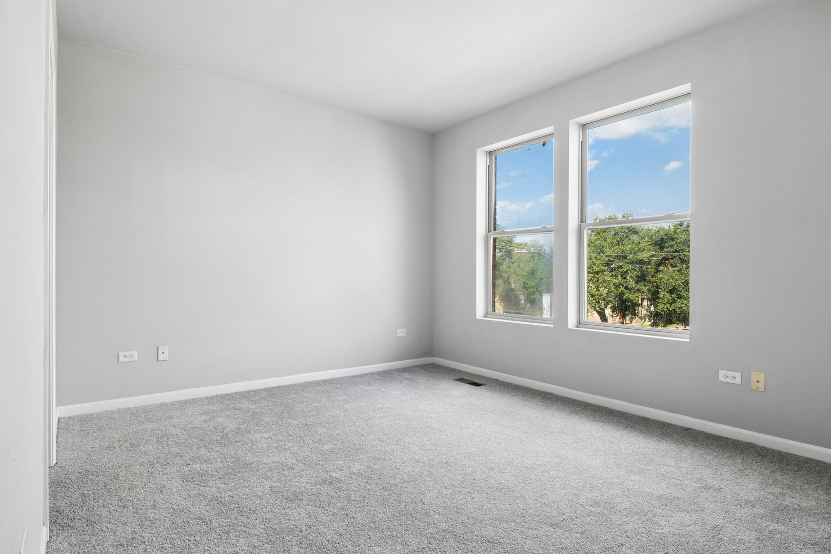 738 S Kedzie Avenue 2 Property Photo 13