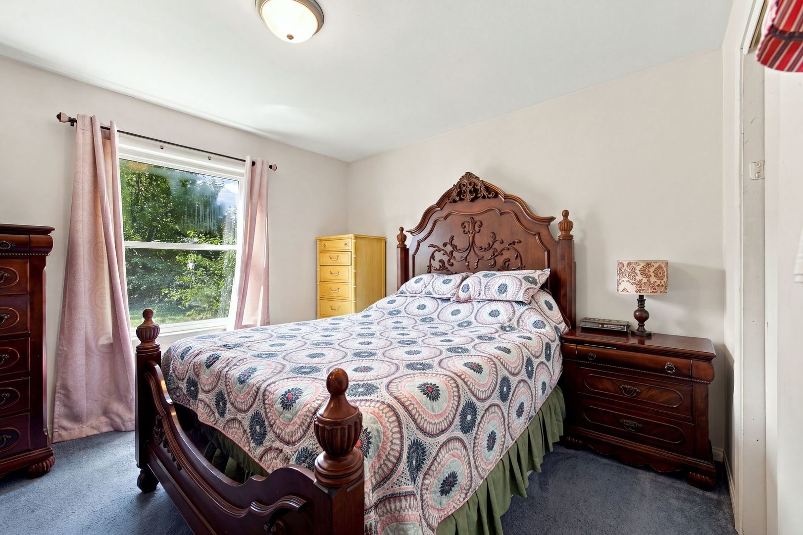 1725 Evergreen Avenue Property Photo 16