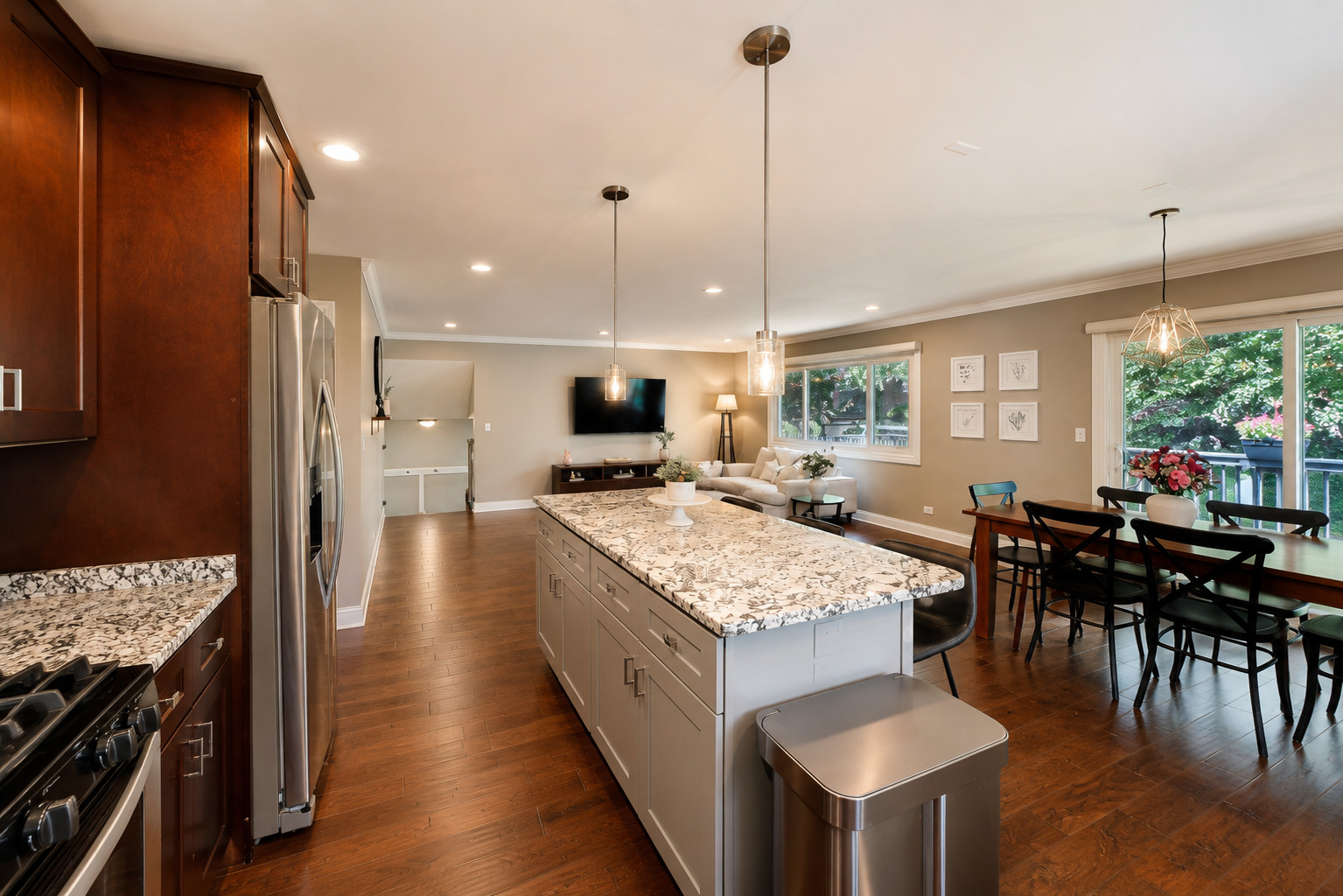 6402 Bradley Drive Property Photo 14