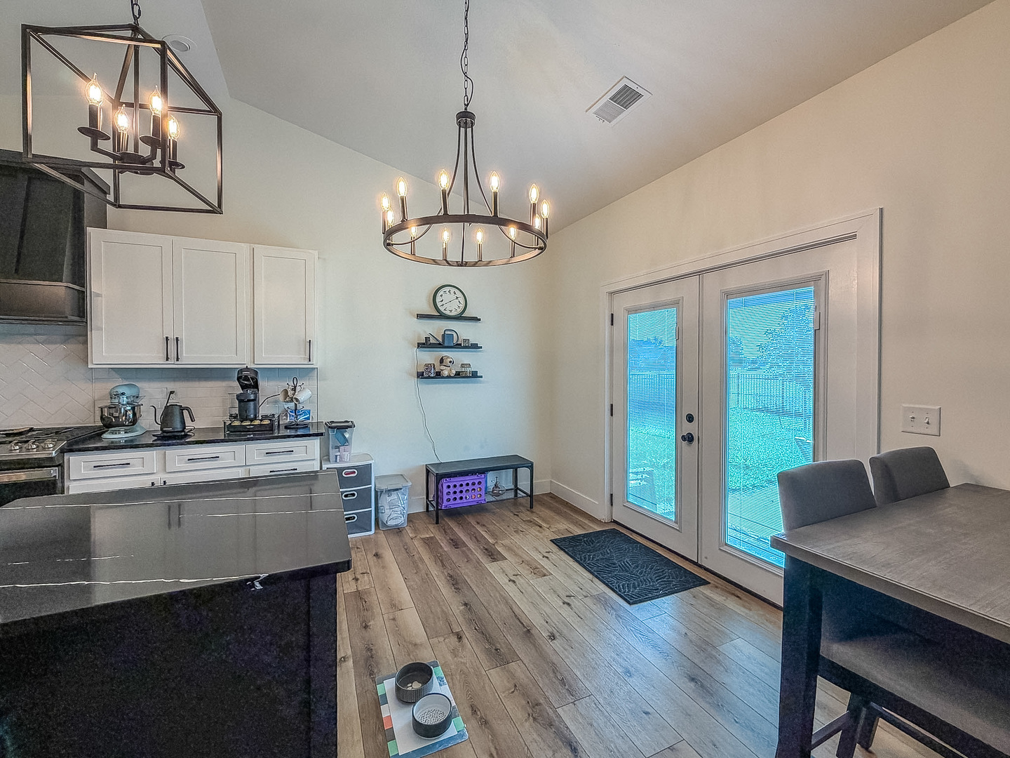 2713 E Stone Creek Boulevard Property Photo 20