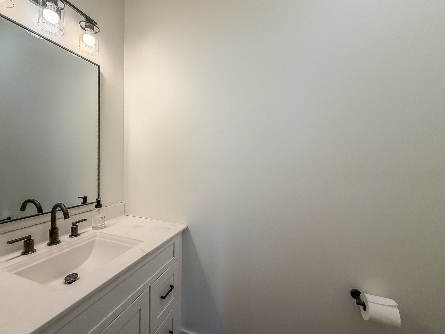 2713 E Stone Creek Boulevard Property Photo 21