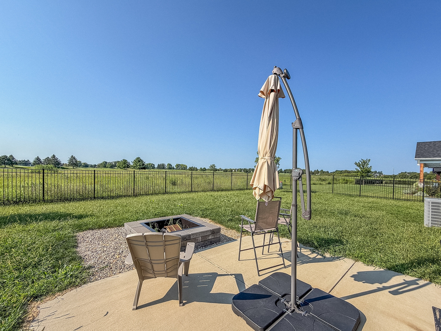 2713 E Stone Creek Boulevard Property Photo 43