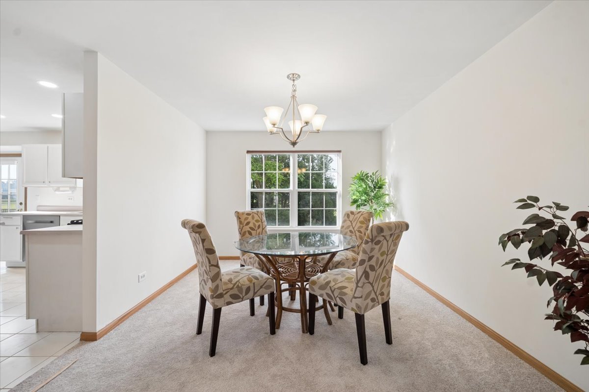 1888 Shoreline Court Property Photo 6