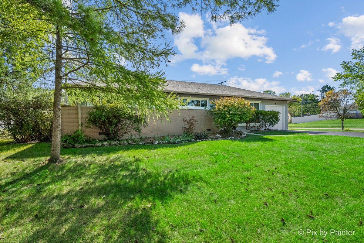 365 Kingman Lane Property Photo 4