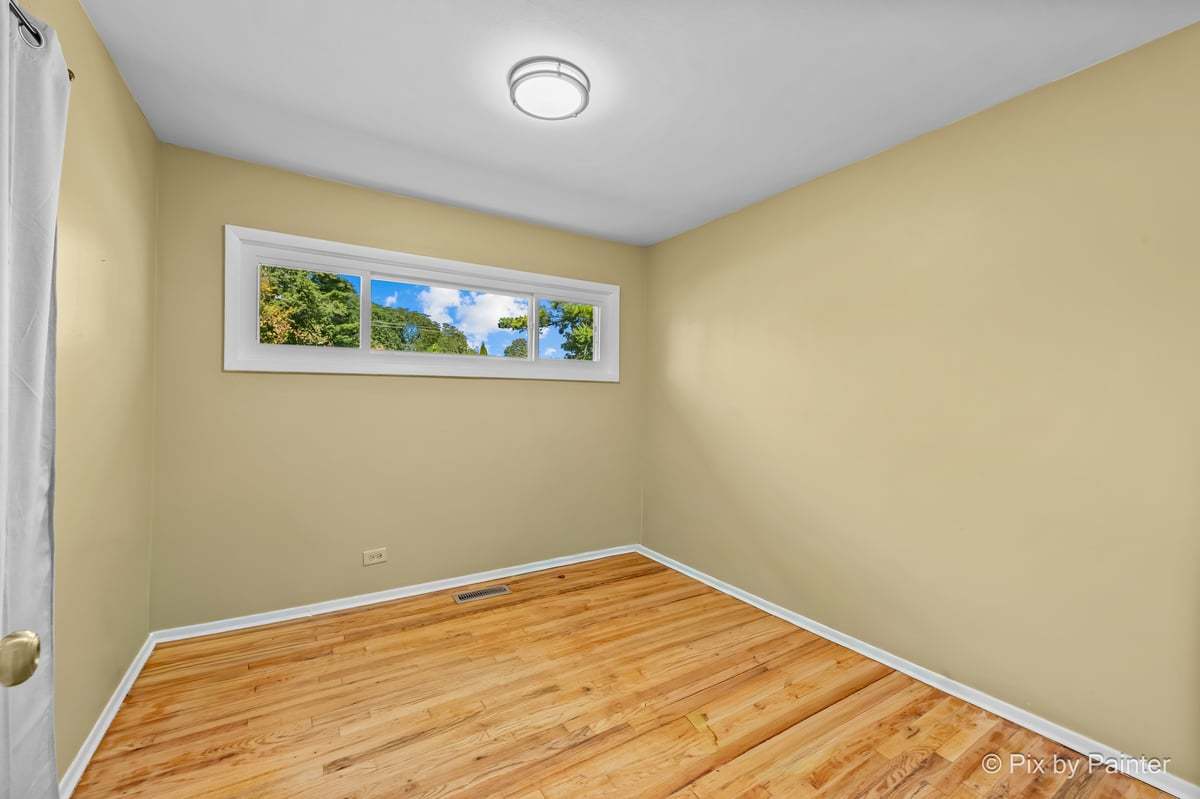 365 Kingman Lane Property Photo 13