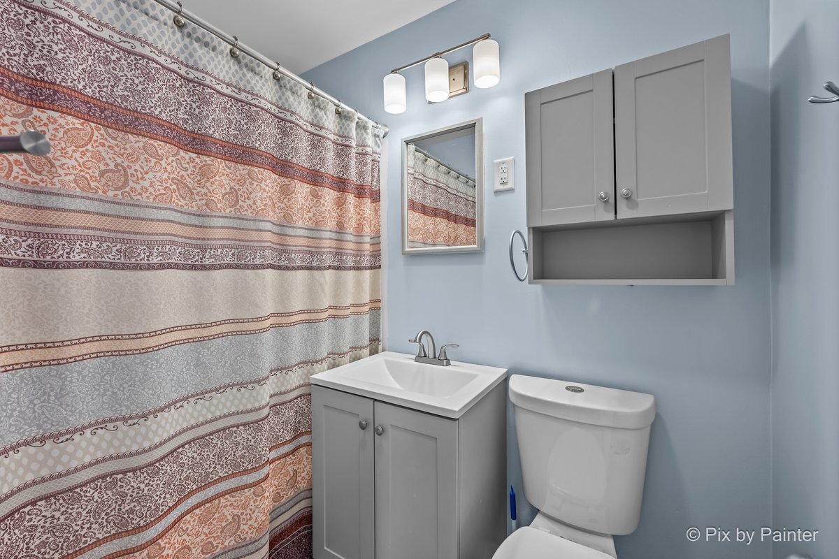 365 Kingman Lane Property Photo 17