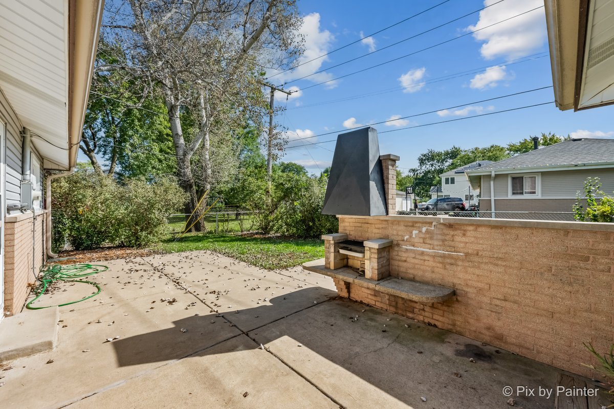 365 Kingman Lane Property Photo 23