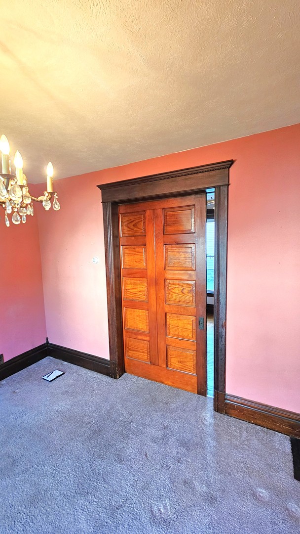 616 Julien Street Property Photo 4