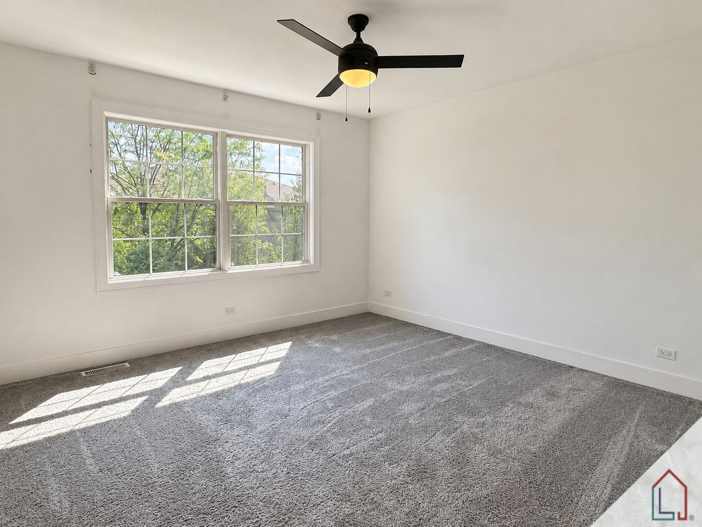 18145 94th Avenue Property Photo 16