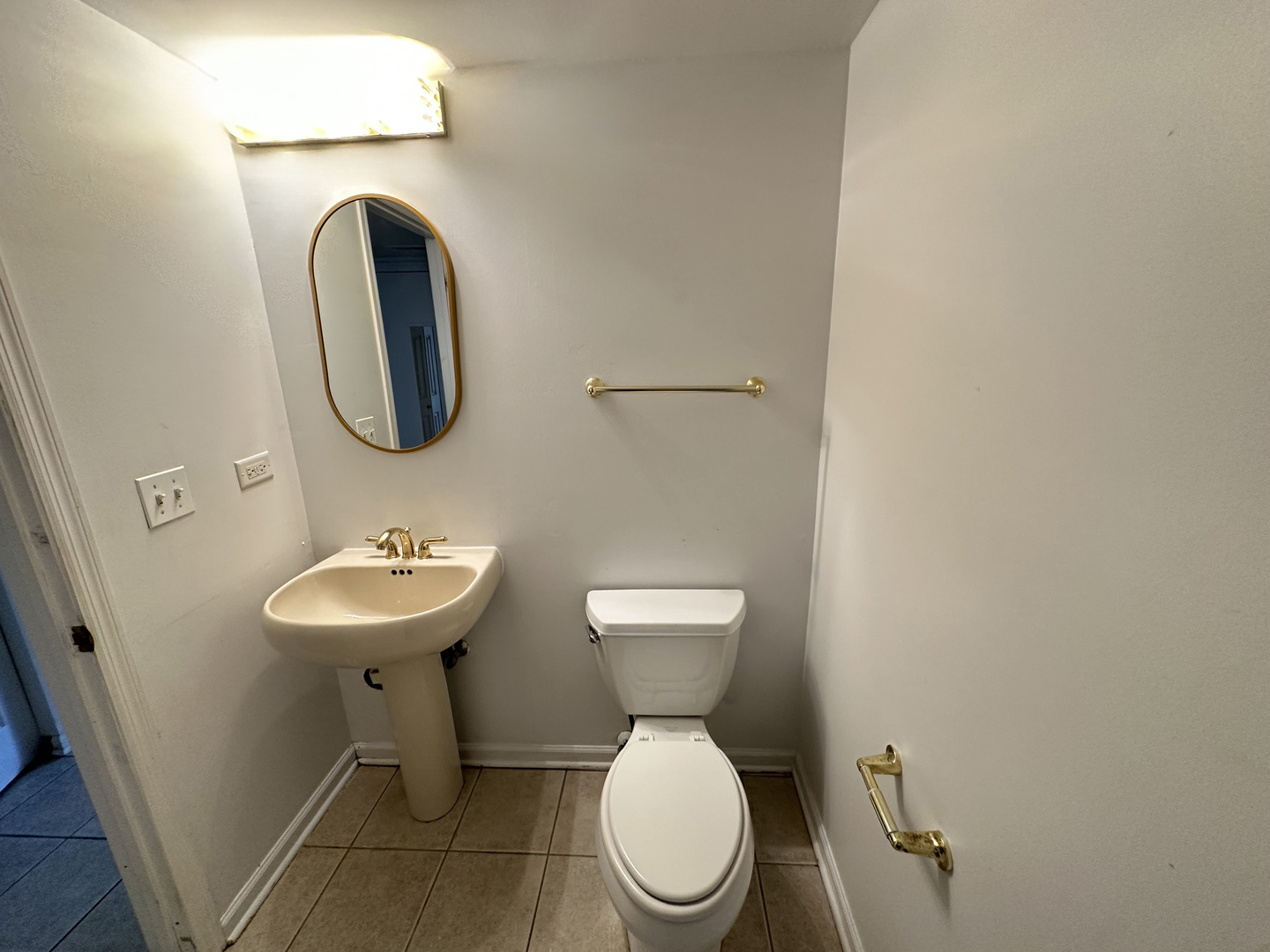 208 Autumn Lane Property Photo 14
