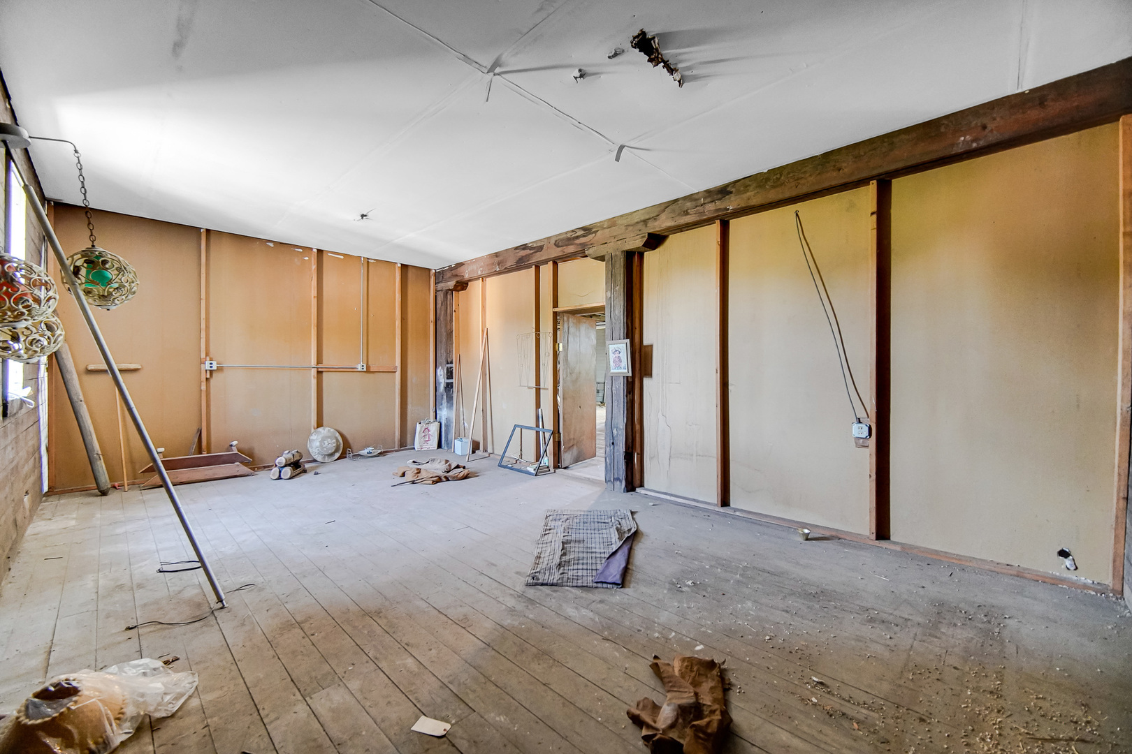 15300 Greenwood Road Property Photo 13