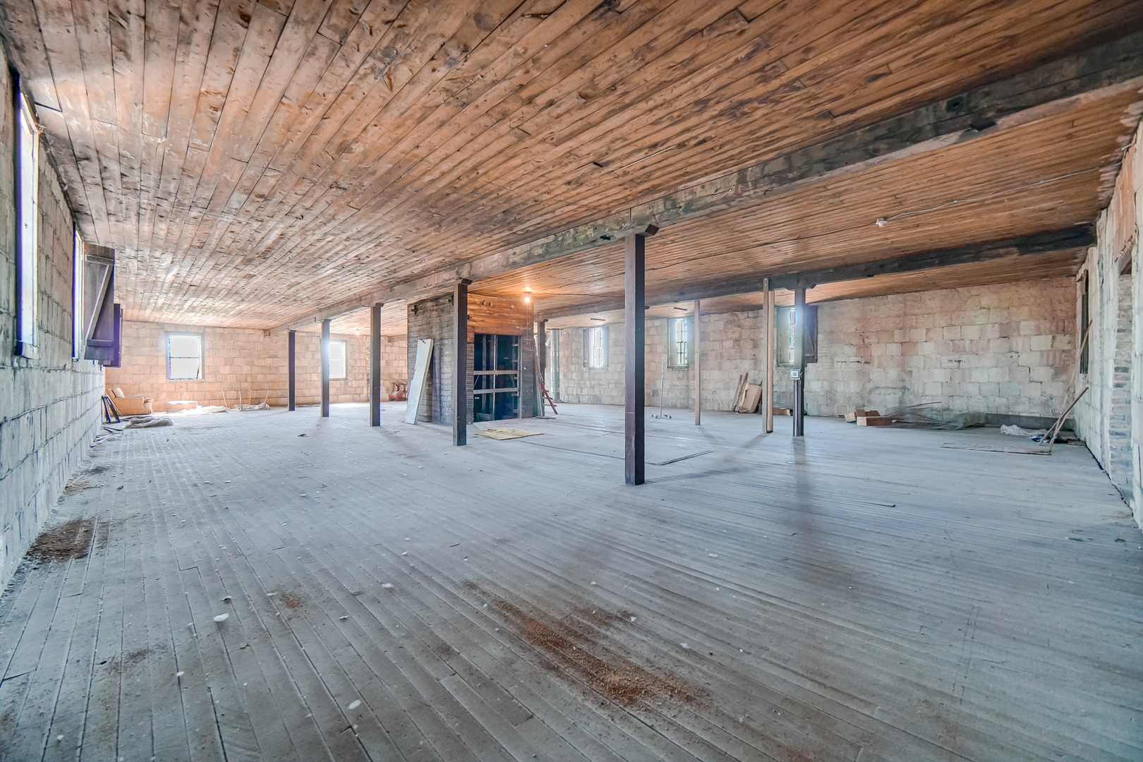 15300 Greenwood Road Property Photo 15