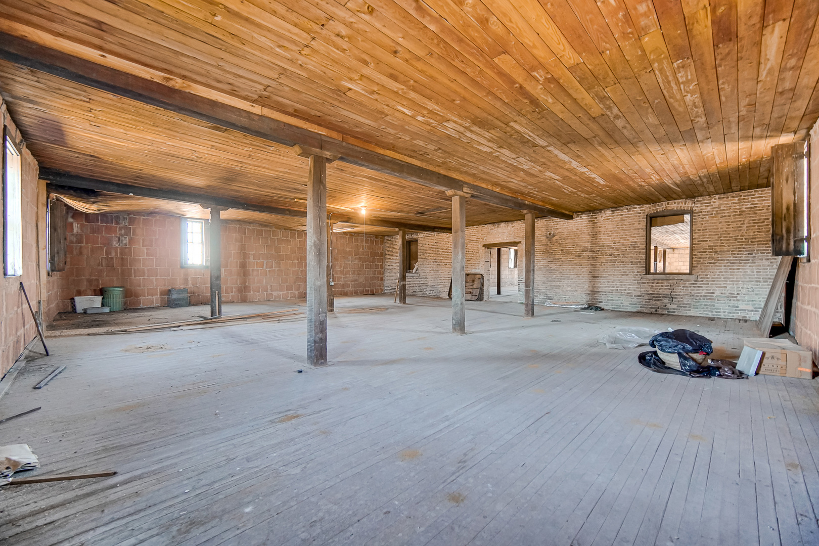15300 Greenwood Road Property Photo 16