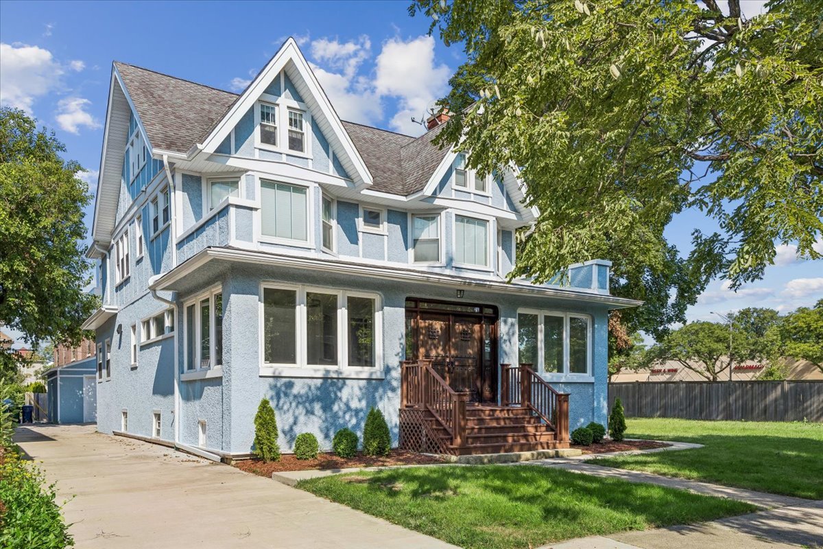 511 S Elmwood Avenue Property Photo 3