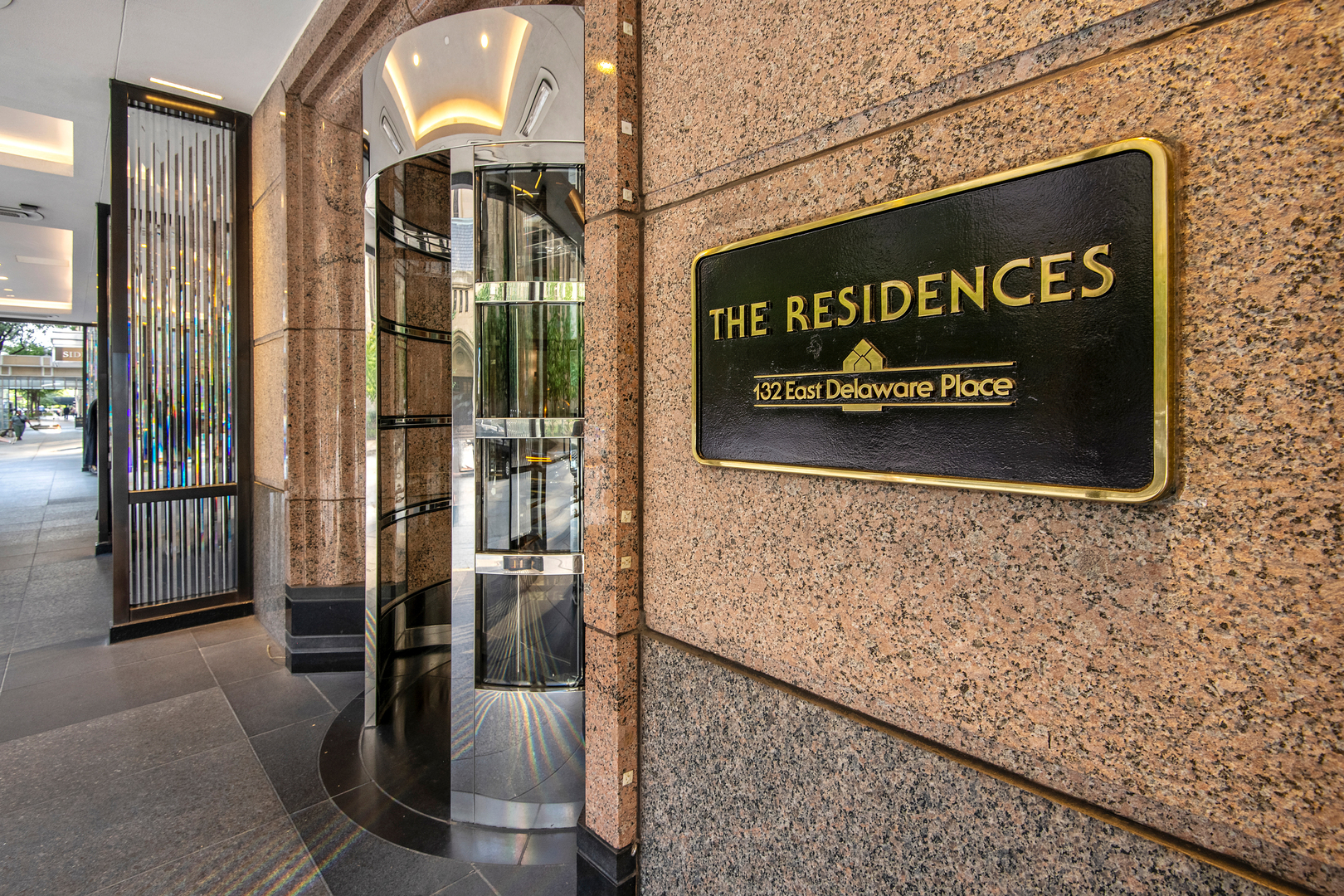 132 E Delaware Place 6206 Property Photo 2