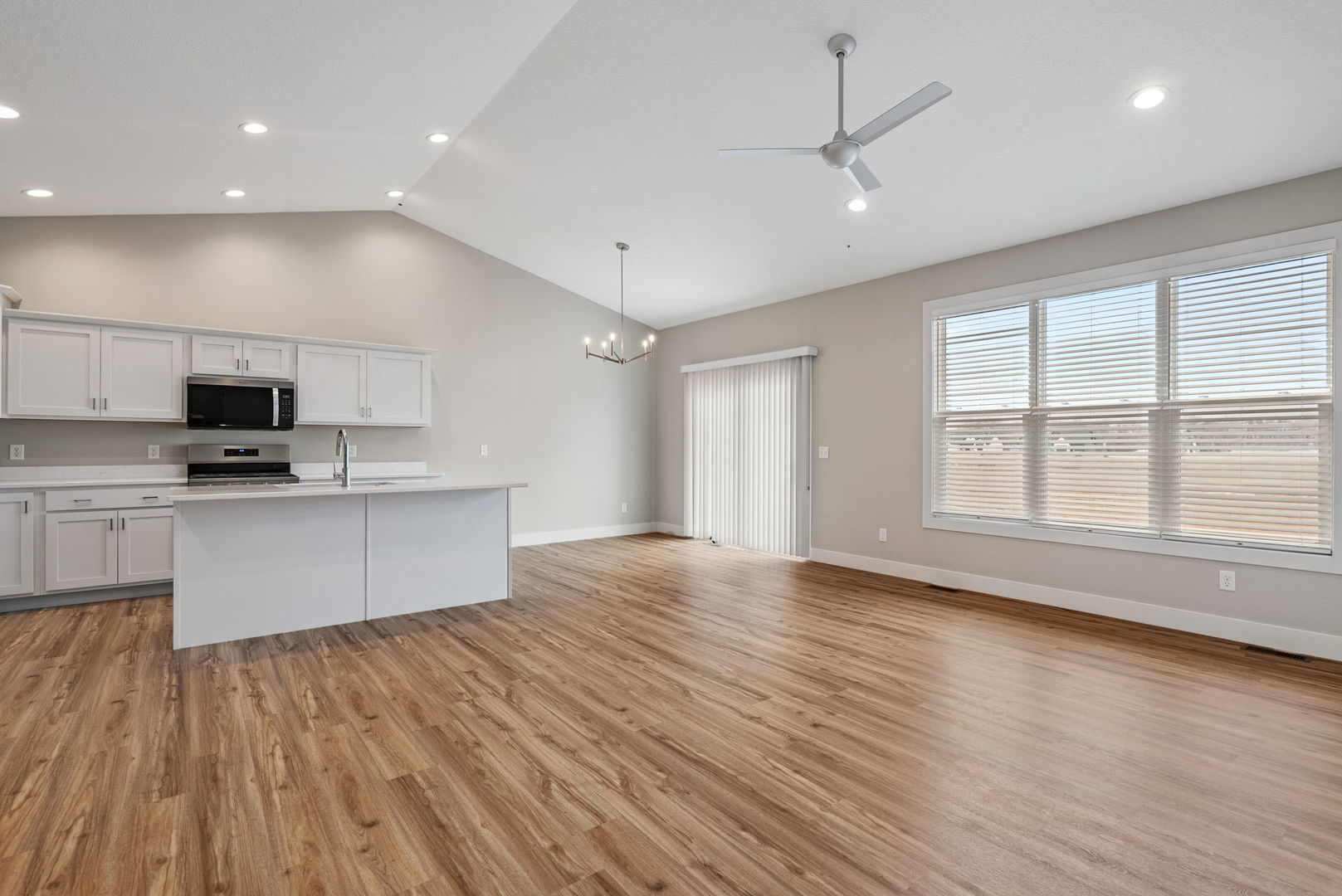 4 Frank Court Property Photo 6