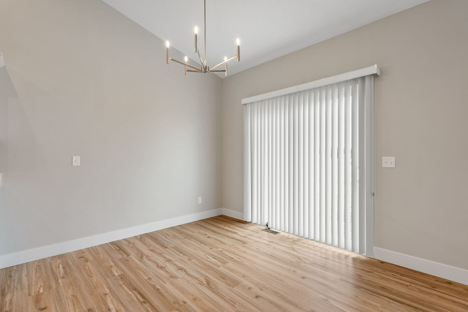 4 Frank Court Property Photo 8