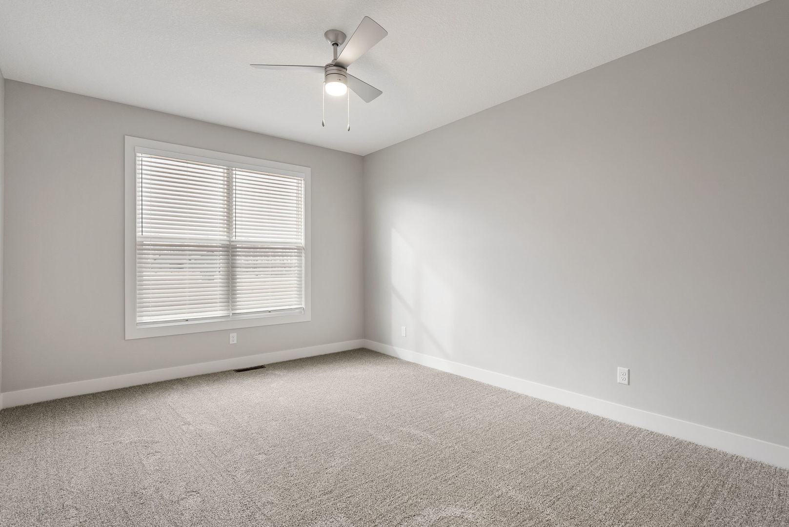 4 Frank Court Property Photo 12