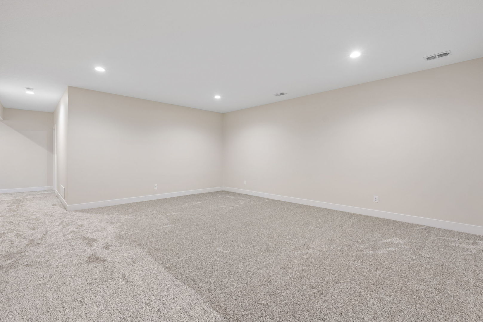 4 Frank Court Property Photo 29