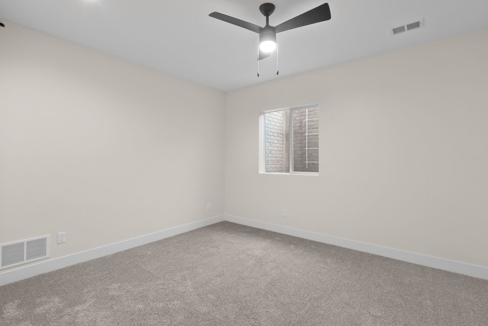 4 Frank Court Property Photo 31