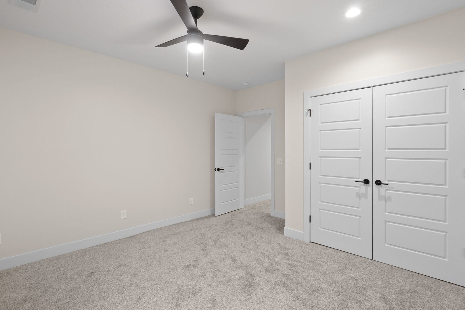 4 Frank Court Property Photo 32