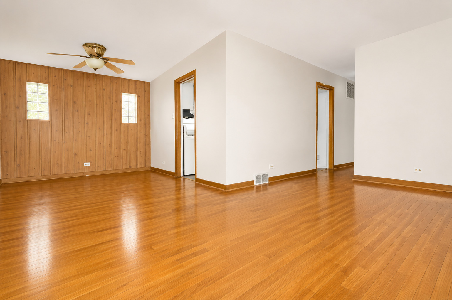 4253 Prescott Avenue Property Photo 7