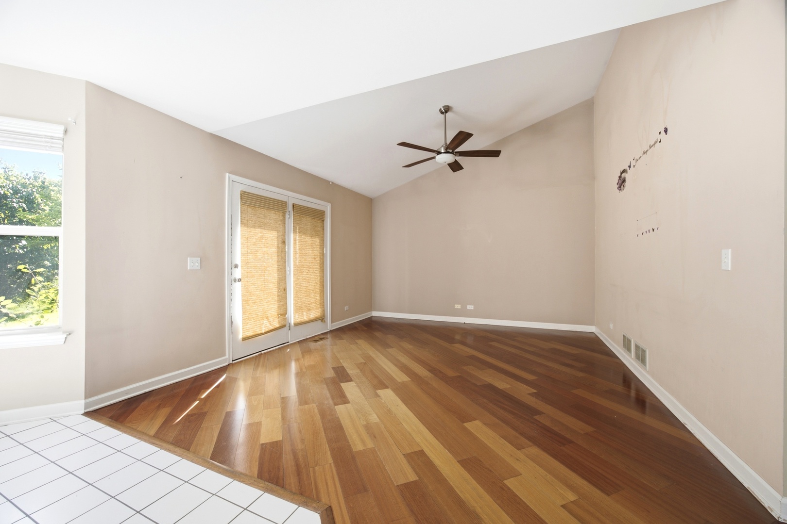 3107 Hampshire Lane Property Photo 11