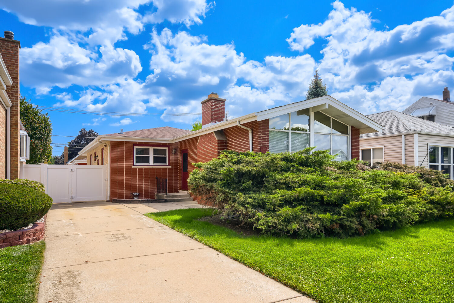 11209 S Kedzie Avenue Property Photo 1