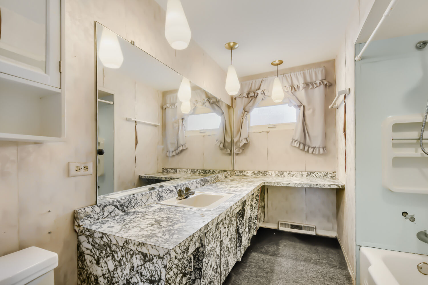 11209 S Kedzie Avenue Property Photo 8