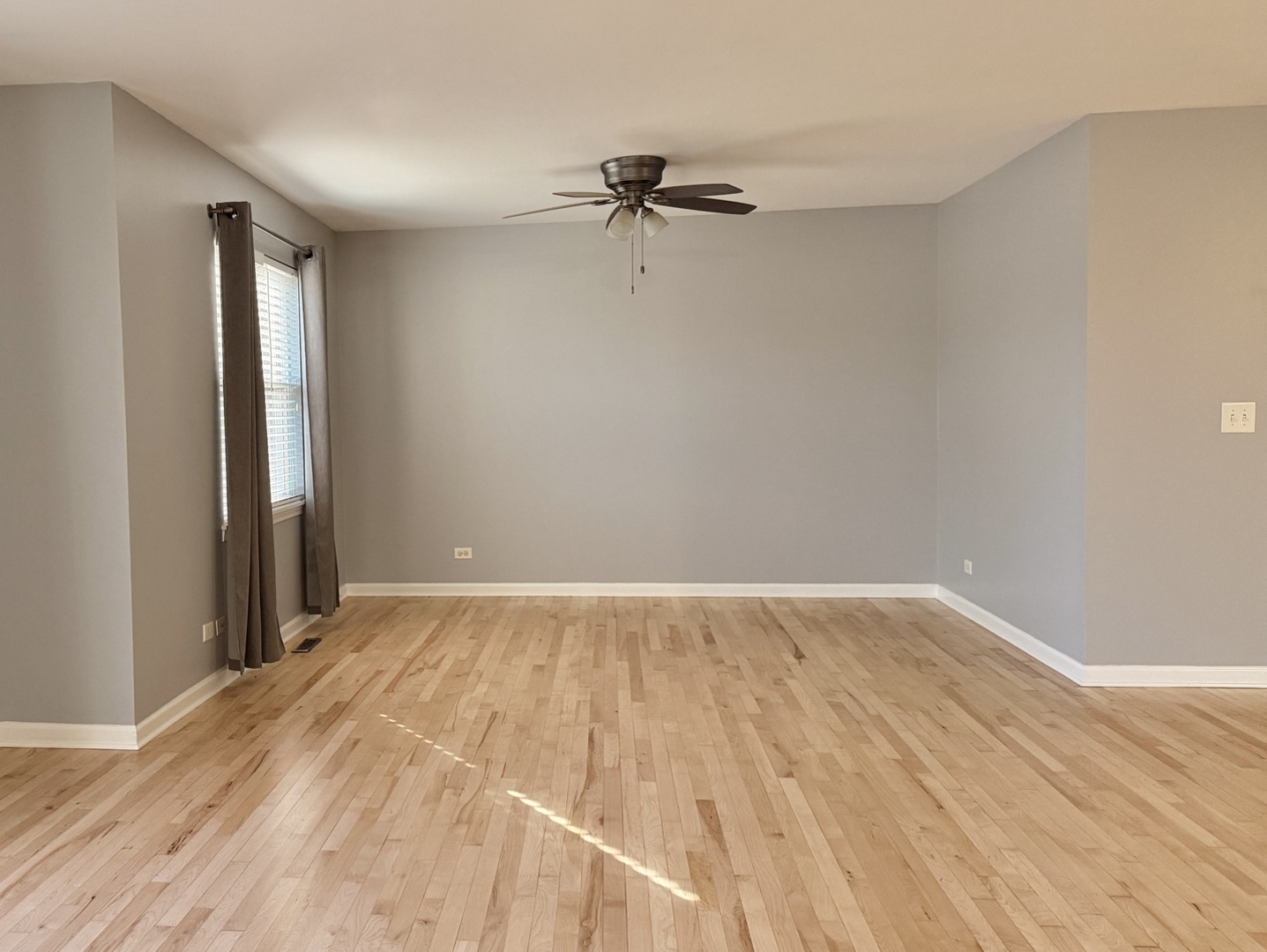700 Woodbine Lane Property Photo 8