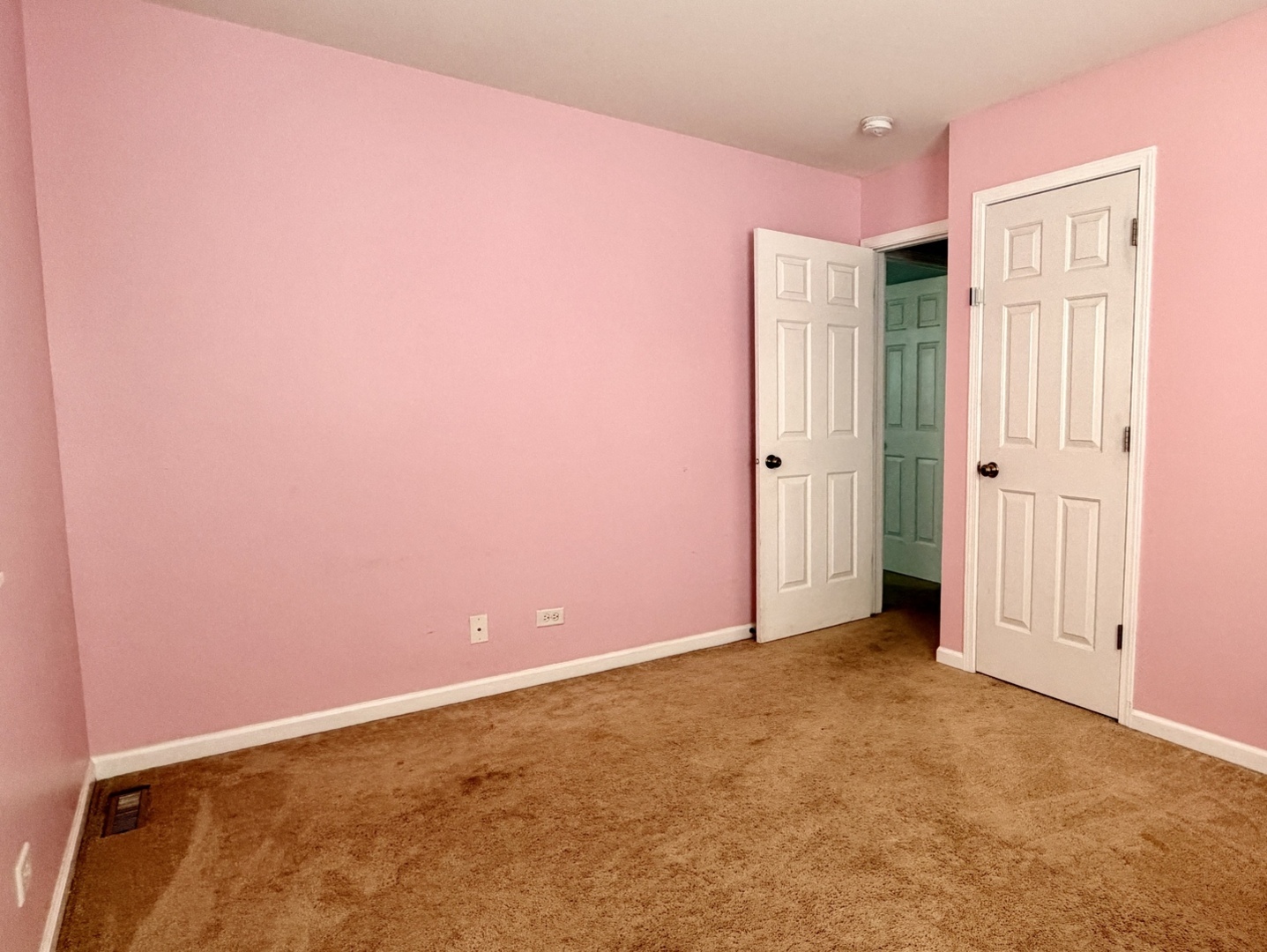 700 Woodbine Lane Property Photo 19