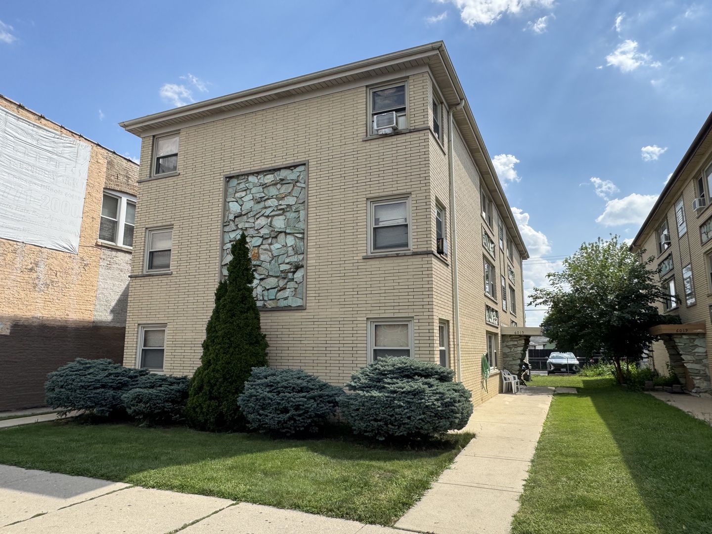 6015 W DIVERSEY Avenue 3S Property Photo 1
