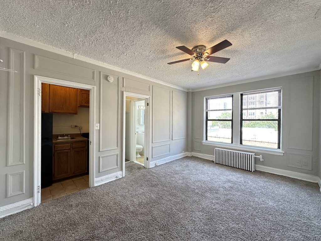 434 W Wellington Avenue 611 Property Photo 8