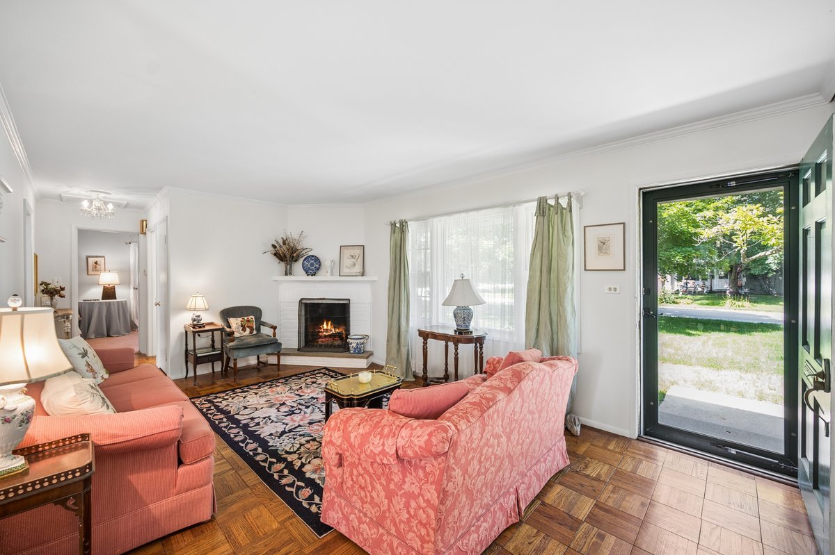 231 Latrobe Avenue Property Photo 3