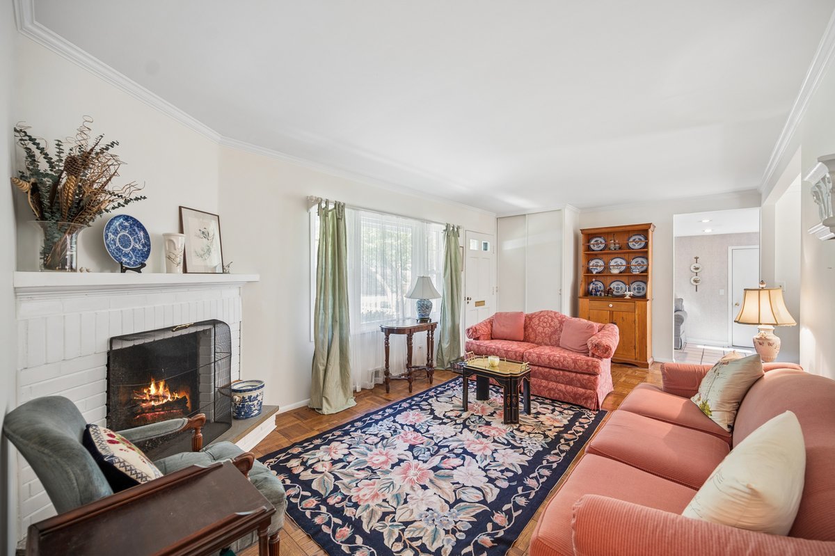 231 Latrobe Avenue Property Photo 4