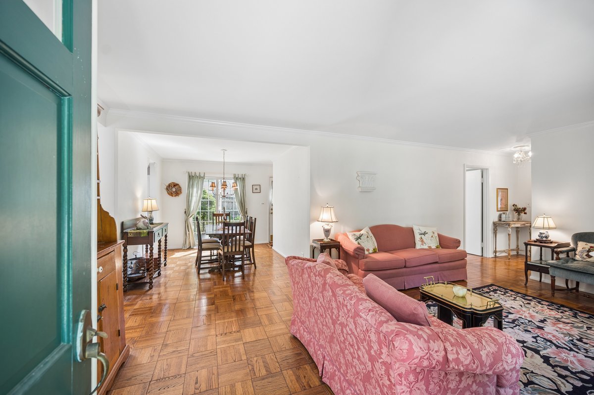 231 Latrobe Avenue Property Photo 5