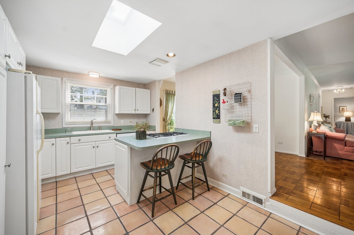 231 Latrobe Avenue Property Photo 8
