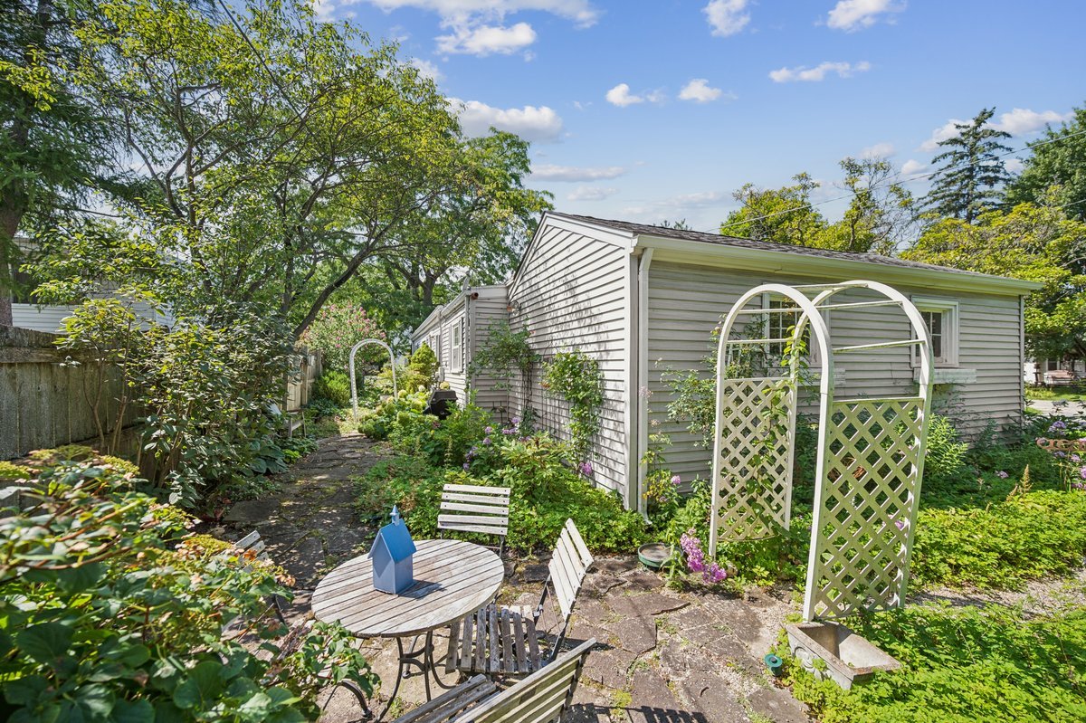 231 Latrobe Avenue Property Photo 17