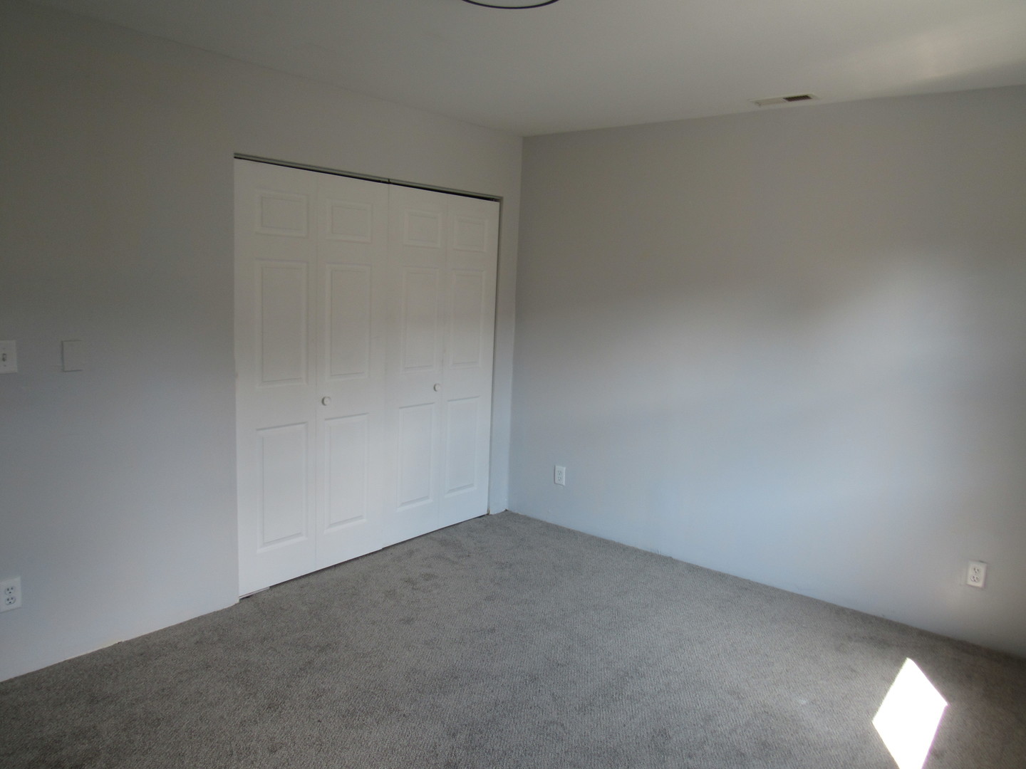1613 Juneway Terrace Property Photo 13