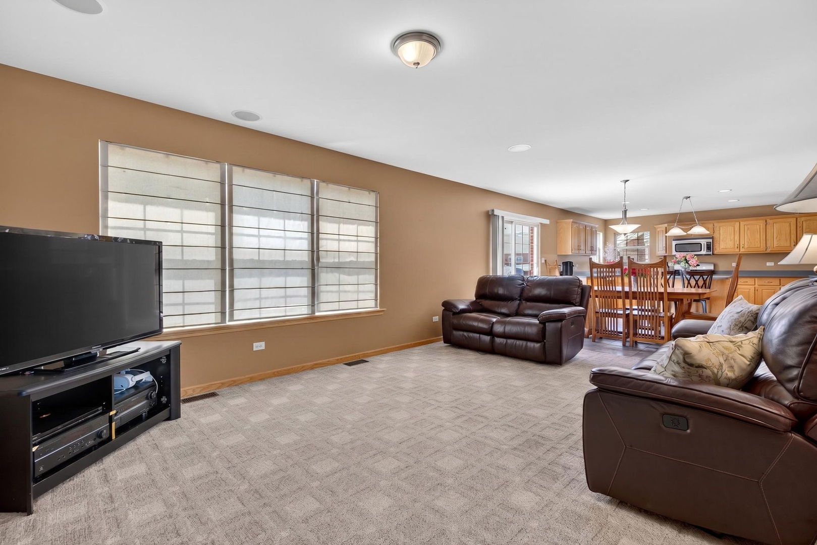 15711 Menominee Court Property Photo 5
