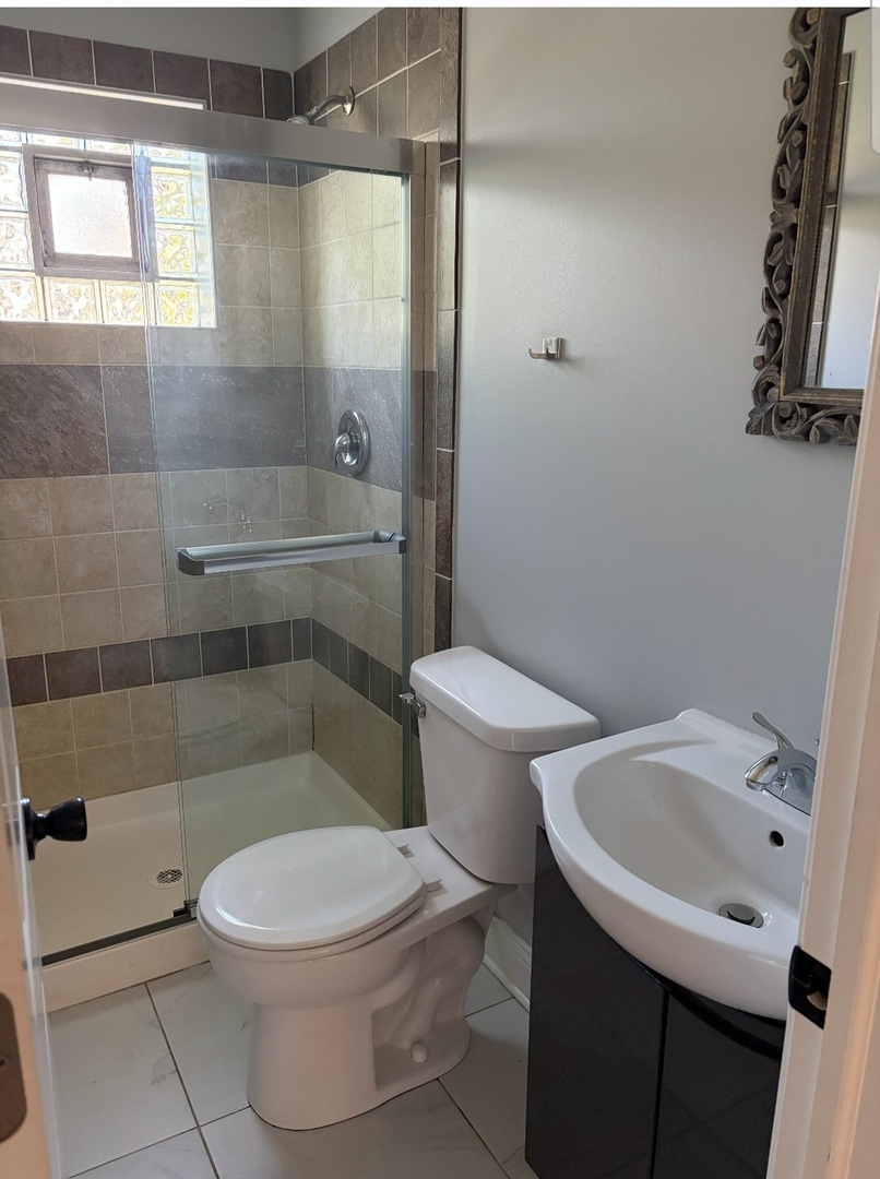7816 S Kingston Avenue 2 Property Photo 6