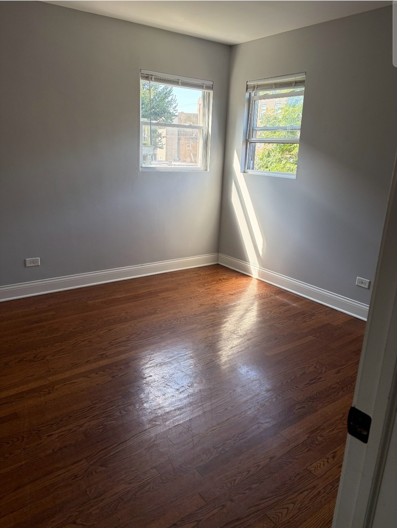 7816 S Kingston Avenue 2 Property Photo 11