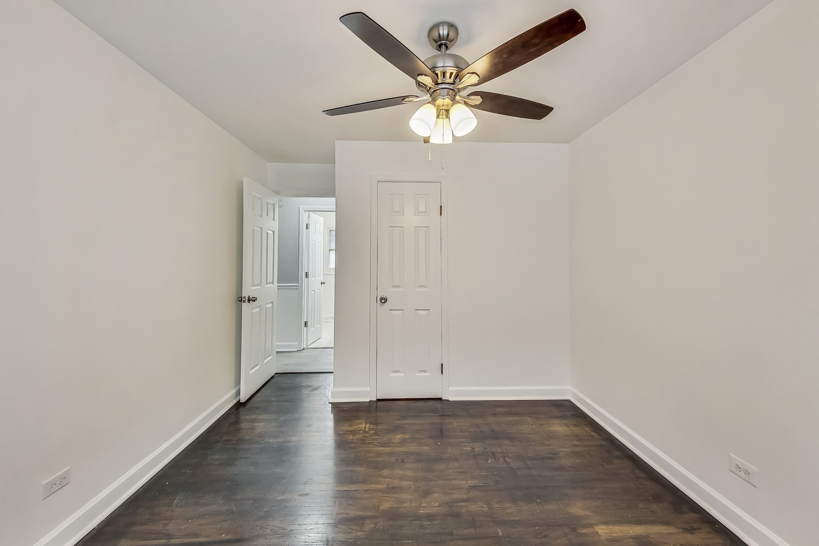 295 Prairie Avenue Property Photo 16