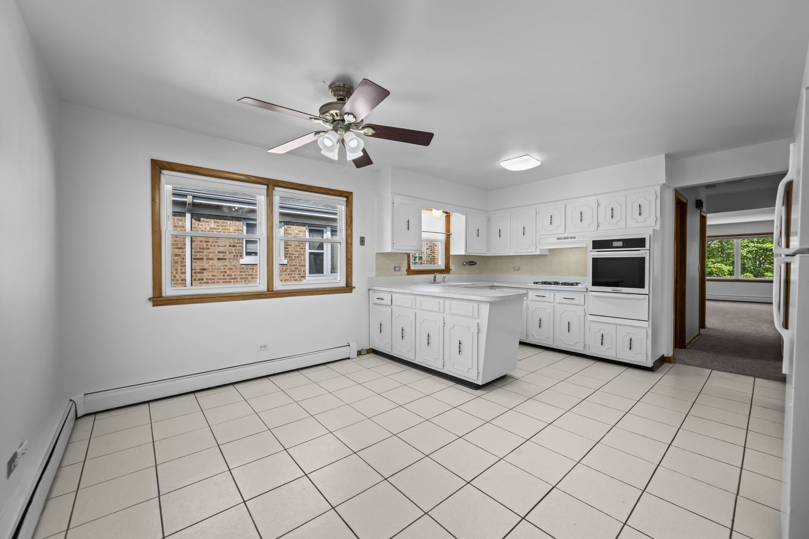 5421 W Windsor Avenue 2 Property Photo 5